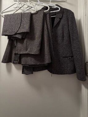 NWOT & Pre-Owned Arvida 4-Piece Gray Tweed Suit: Blazer, Pants, 2 Skirts 14P–16